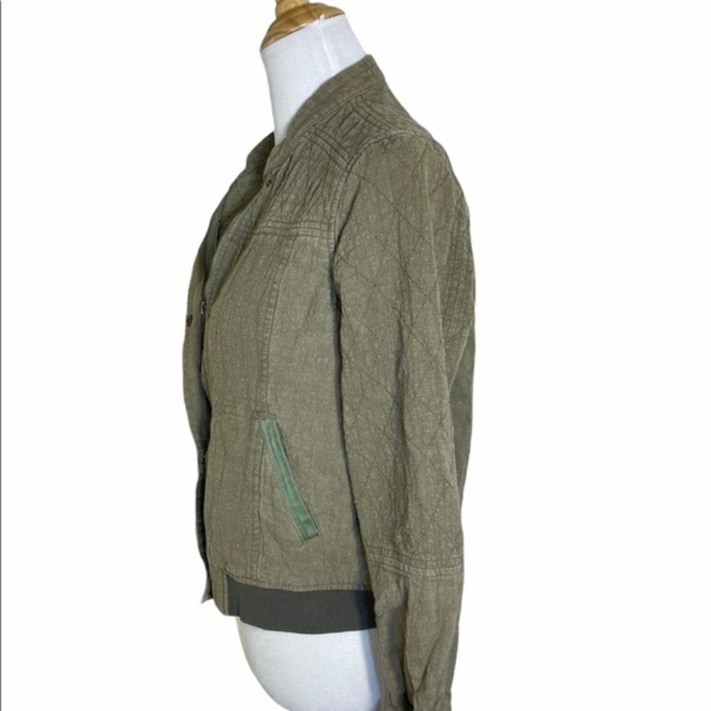 Skies are Blue olive green jacket - Picture 2 of 11